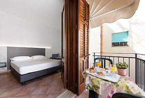Sun Garden Hotel