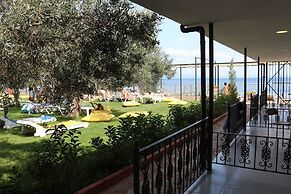 Address Küçükkuyu