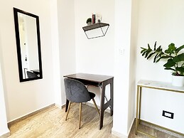 Modern Condo Jungle Retreat