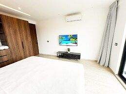 Modern Condo Jungle Retreat
