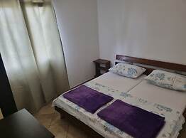 Apartments Marija Sukošan