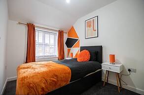 Durham Delightful 5-bed House Retreat