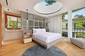 Bumi Kinar Skylight
