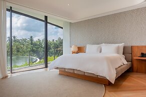 Bumi Kinar Skylight
