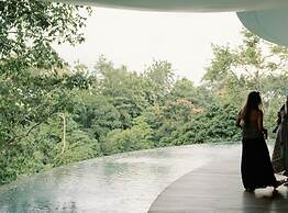 Bumi Kinar Skylight