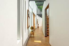 Bumi Kinar Skylight