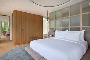 Bumi Kinar Skylight