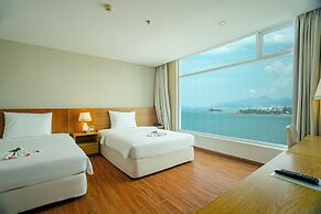 Glamour Hotel Nha Trang