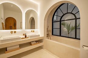 Casa Blanche Canggu