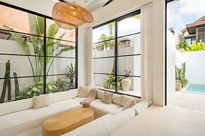 Casa Blanche Canggu