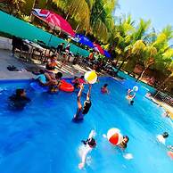 Hotel Camaleon - Colonial Stay & Views