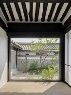 Nostalgia Hanok Hotel