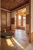Nostalgia Hanok Hotel