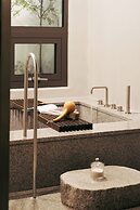Nostalgia Hanok Hotel