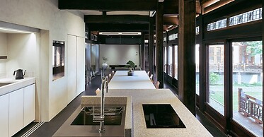 Nostalgia Hanok Hotel