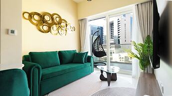 Keyrock Living - Lakeview Luxury Retreat