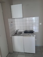 2-Rent Group Hostel Apartments SEN14