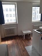 2-Rent Group Hostel Apartments SEN14