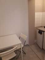 2-Rent Group Hostel Apartments SEN14