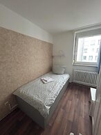 2-Rent Group Hostel Apartments SEN14