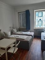 2-Rent Group Hostel Apartments SEN14
