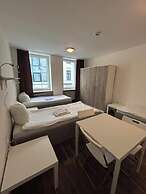 2-Rent Group Hostel Apartments SEN14