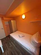 2-Rent Group Hostel Apartments SEN14