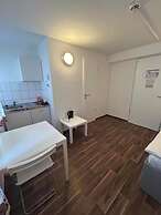 2-Rent Group Hostel Apartments SEN14