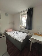 2-Rent Group Hostel Apartments SEN14