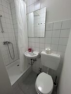2-Rent Group Hostel Apartments SEN14