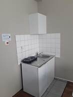2-Rent Group Hostel Apartments SEN14