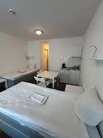 2-Rent Group Hostel Apartments SEN14