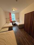 2-Rent Group Hostel Apartments SEN14