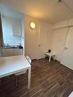 2-Rent Group Hostel Apartments SEN14