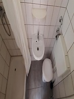 2-Rent Group Hostel Apartments SEN14