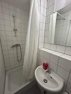 2-Rent Group Hostel Apartments SEN14
