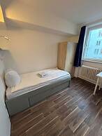 2-Rent Group Hostel Apartments SEN14
