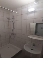 2-Rent Group Hostel Apartments SEN14
