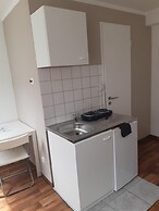 2-Rent Group Hostel Apartments SEN14