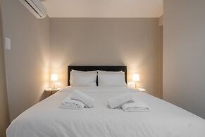 LIV - Deluxe 2BD Apartment in Athens