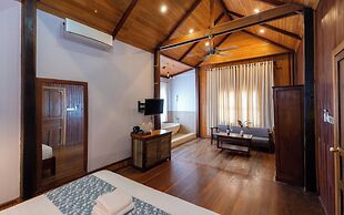 Isann Suites