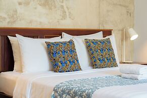 Isann Suites