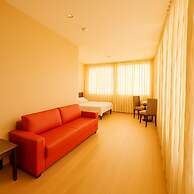 HOTEL QUERS INN