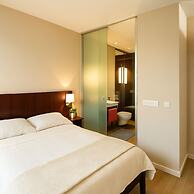 HOTEL QUERS INN