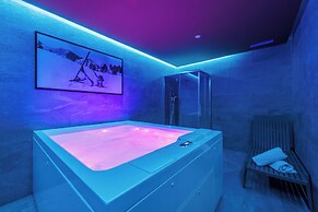 Lift Hotel