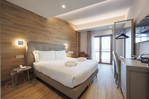 Lift Hotel