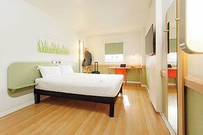 Ibis Budget Valencia Aeropuerto