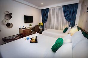 Aviary Hanoi Hotel & Travel