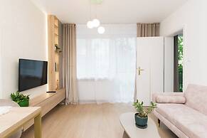 Cozy Flat With A Garden