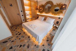 Casa Colore Boutique House